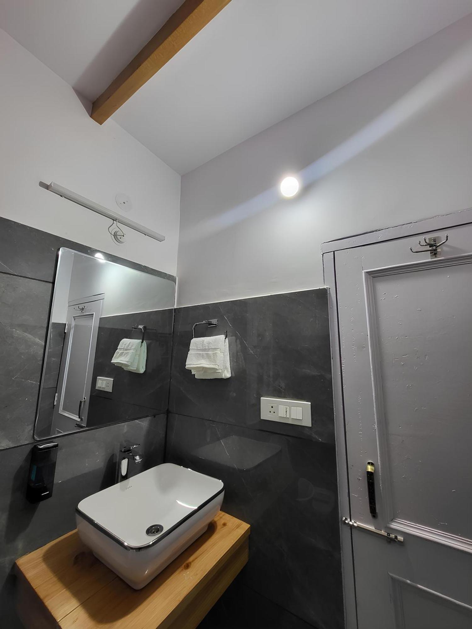 Rainbow Resorts Solan Chambre photo
