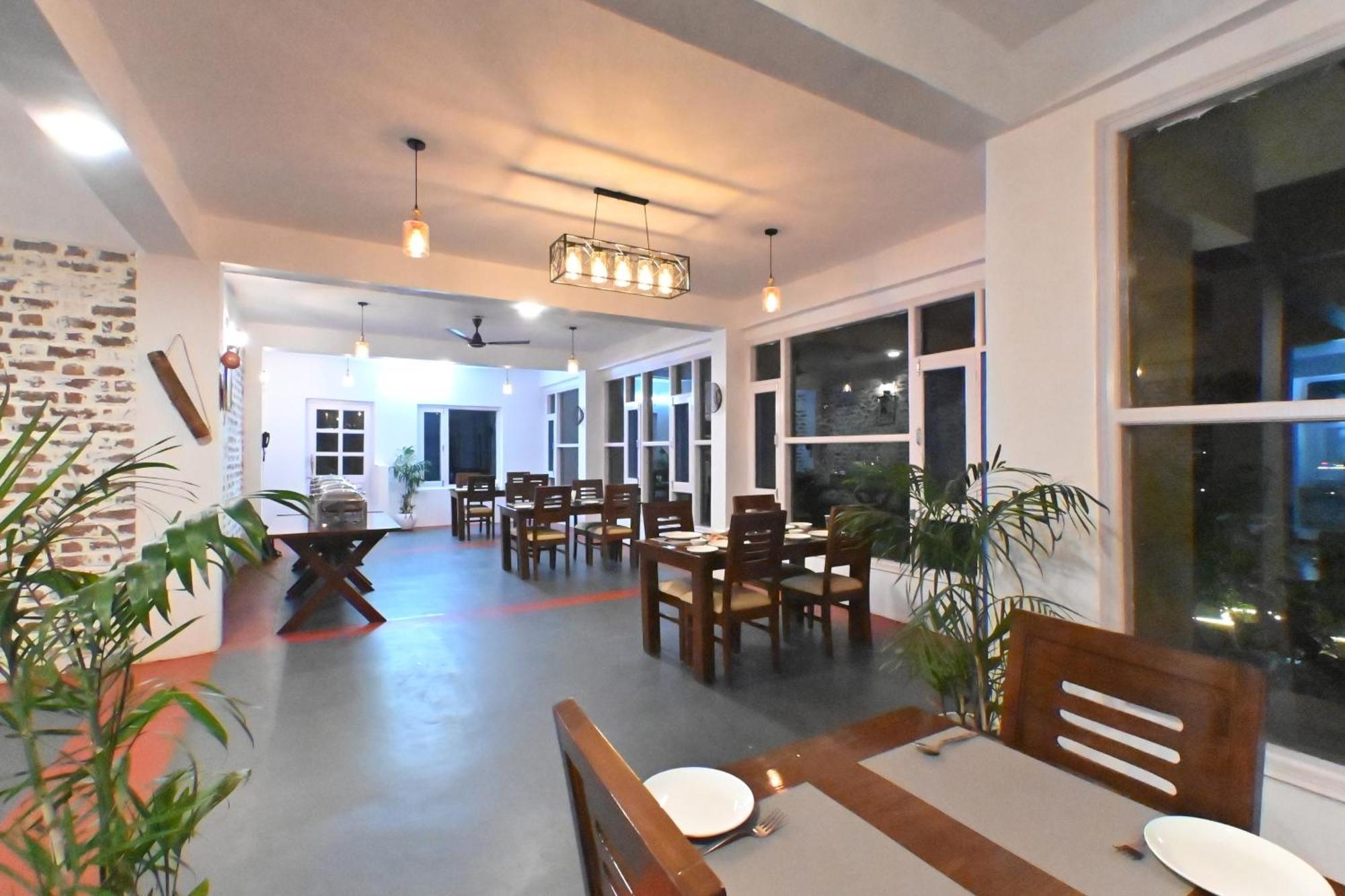 Rainbow Resorts Solan Extérieur photo